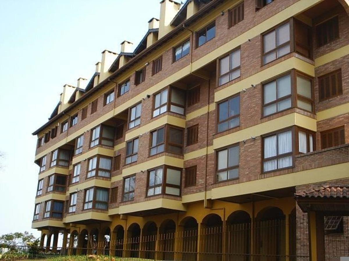 Belo Apartamento E Completo No Centro Com Vista Gramado Ngoại thất bức ảnh